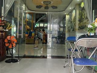 Nhà 3 lầu mái che thắng btct  kdc bình điền q8