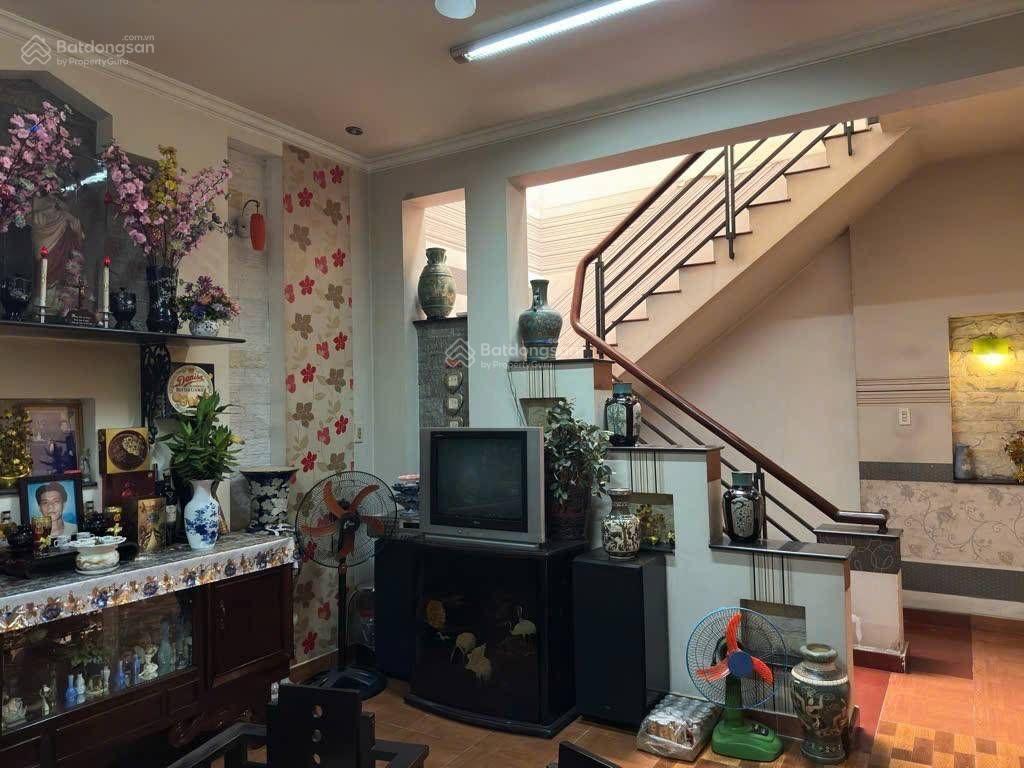 Chủ muốn bán trước tết nên giảm 300tr, giá chào mới 9,9 tỷ