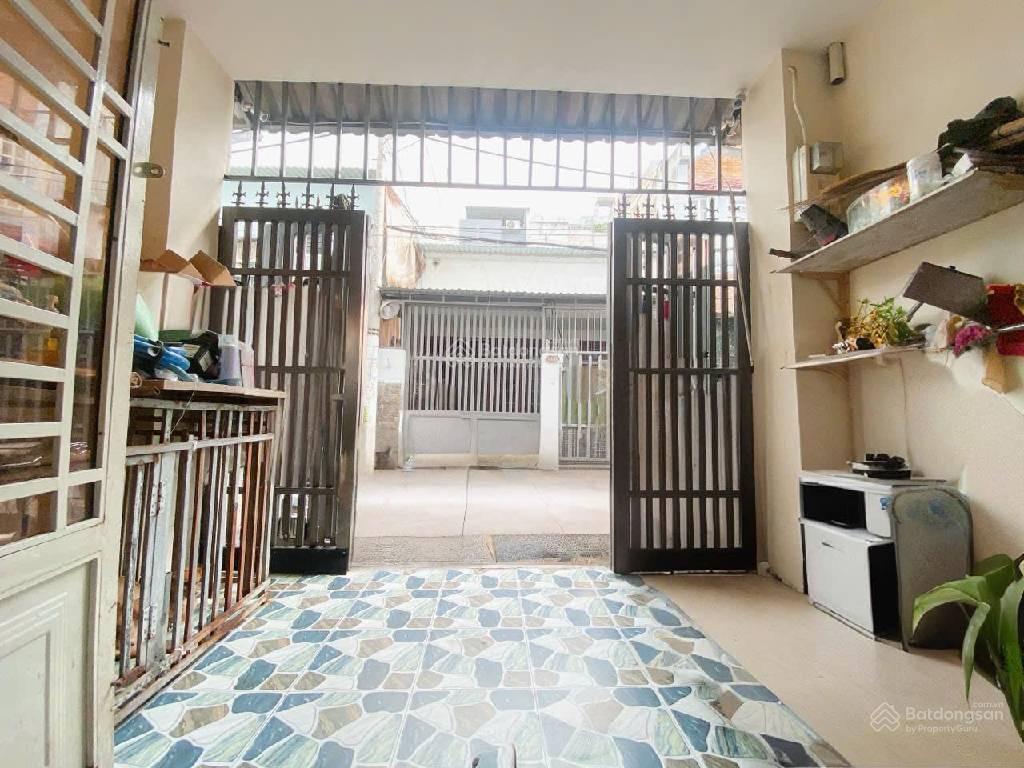 Hẻm nhựa 6m xe hơi tránh nguyễn thị kiêu, q12  5,245tỷ