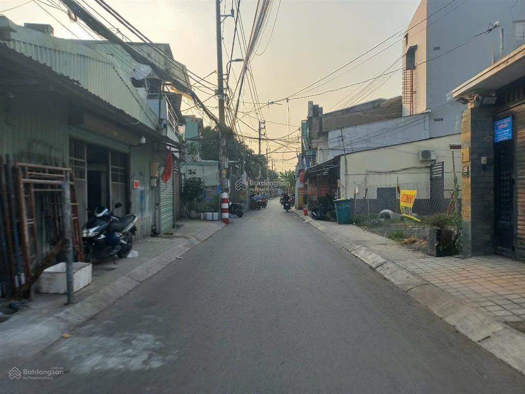 Bán đất thổ cư ngay hiệp bình chánh, kề phạm văn đồng  sổ riêng  xem ngay