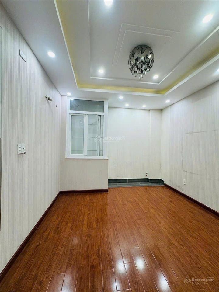 Nhà đẹp vũ tùng, bình thạnh 55m² 3pn 3wc, hẻm 6m xây 2 tầng sổ sẵn công chứng,  e ngay