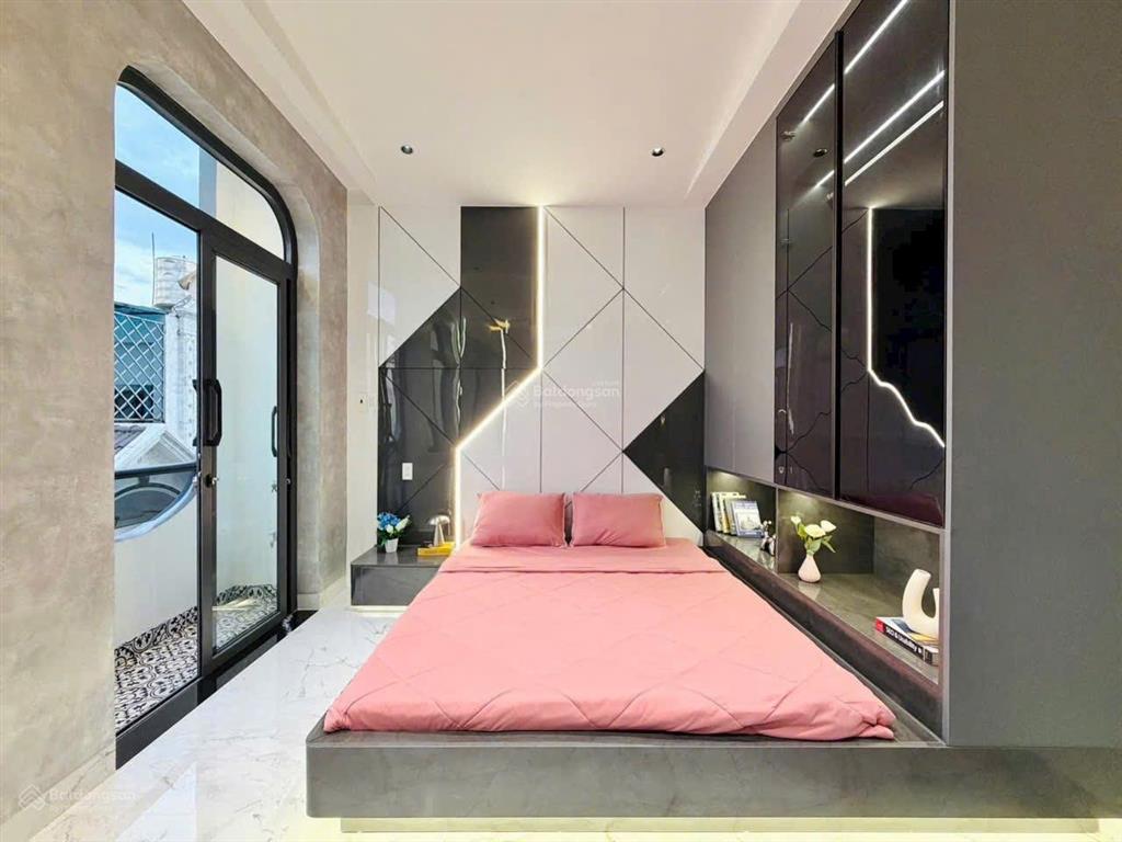 Nhà đẹp vũ tùng, bình thạnh 55m² 3pn 3wc, hẻm 6m xây 2 tầng sổ sẵn công chứng,  e ngay