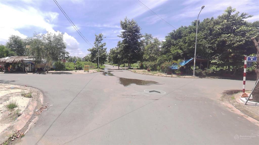 Đất đẹp nguyễn xiển  quận 9, gần thcs long bình  xây tự do, 60m2, sổ sẵn đường 8m alo e ngay