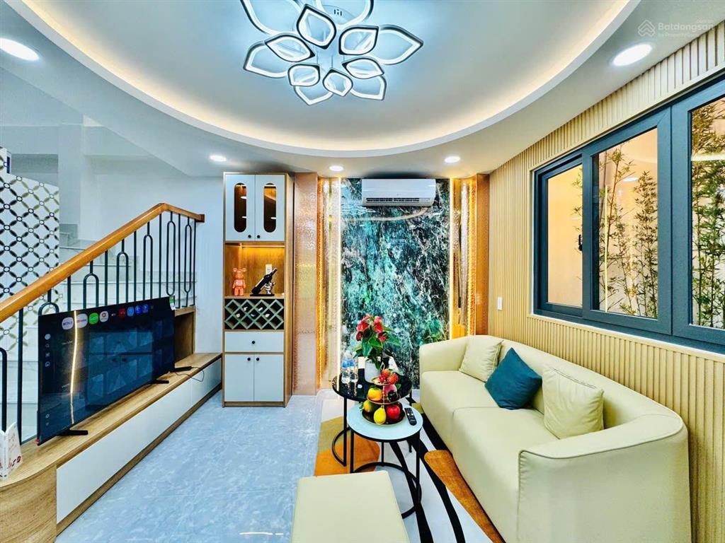 Siêu phẩm ngay ngã tư hàng xanh trung tâm đường bạch đằng, p.15 bình thạnh  5,95 tỷ tl