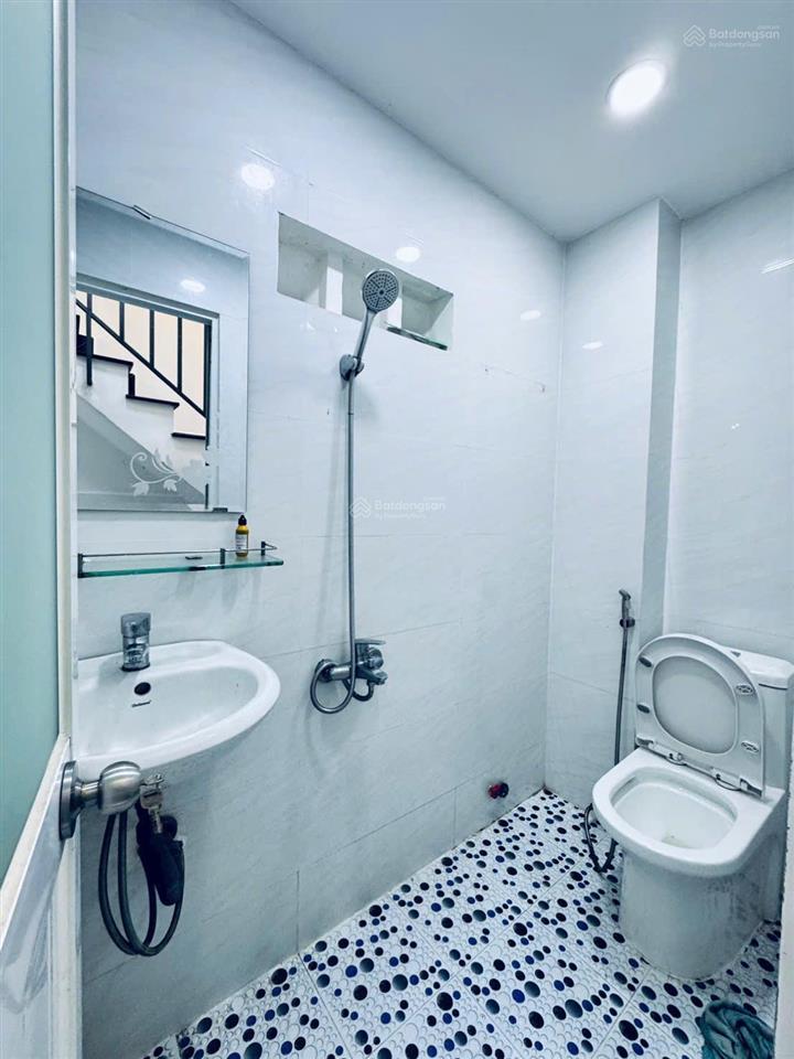 Bán gấp nhà (dt 3.8 x 14) phạm văn chiêu, p.9 gò vấp  5,95 tỷ  hẻm xe tải thông tứ phía