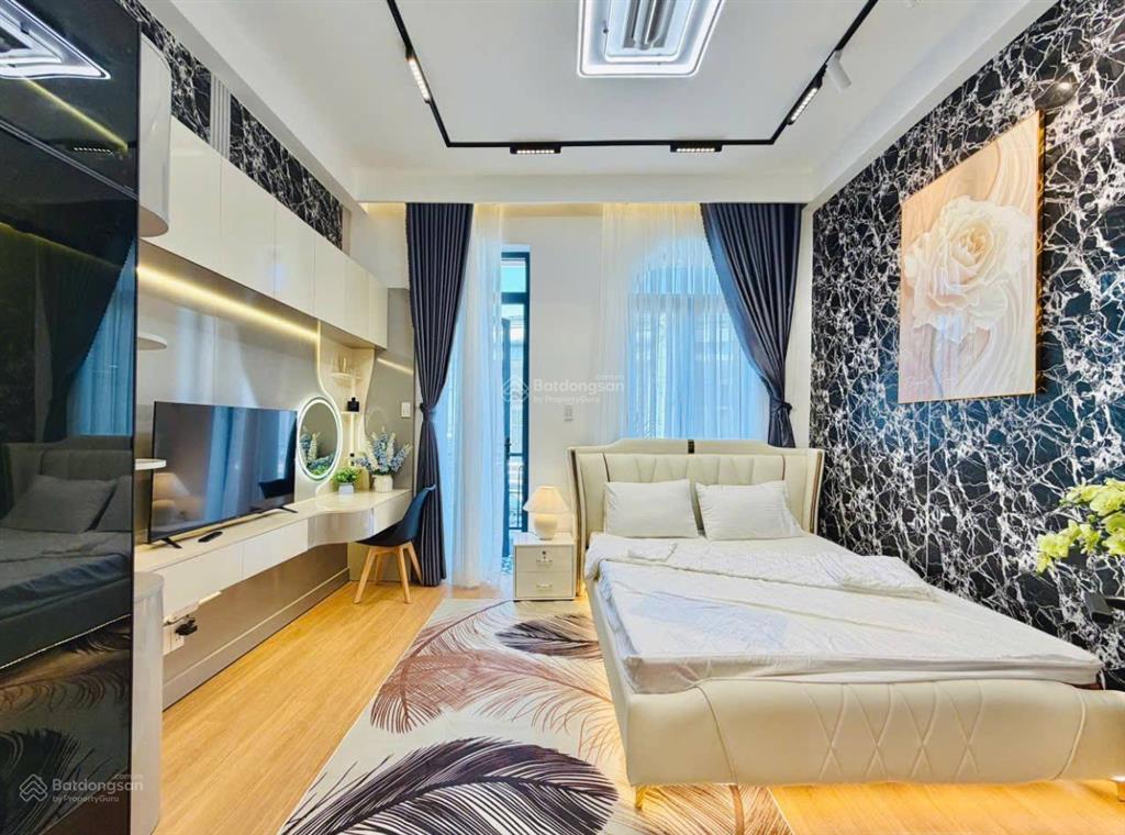 Bán nhà mặt tiền nguyễn văn khối, hẻm xe hơi tới nhà, full nội thất. giá bán 7 tỷ 600 triệu tl