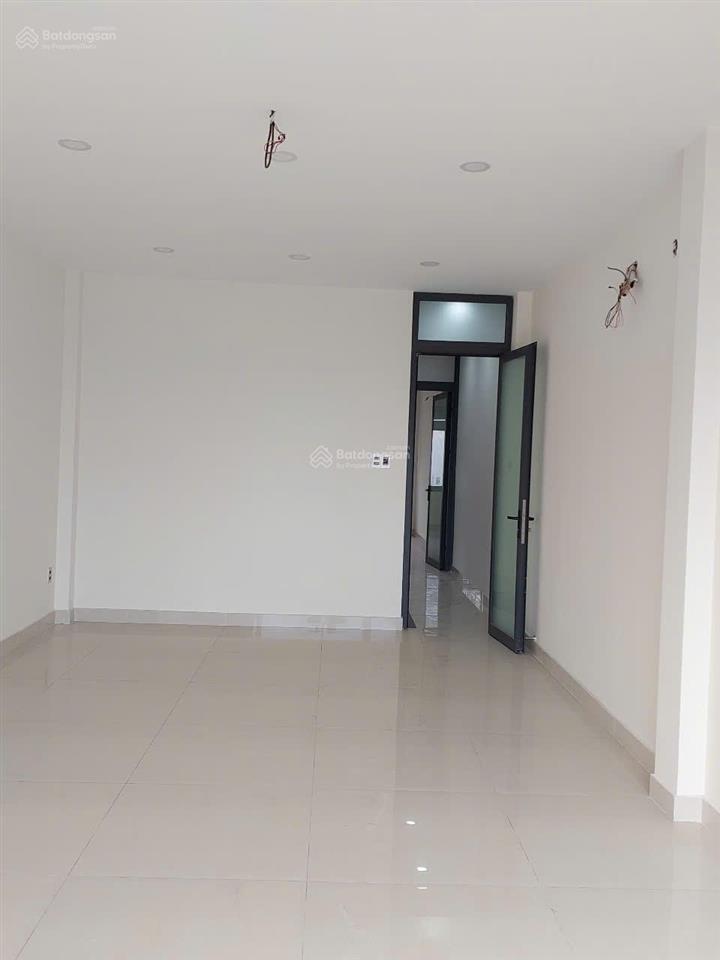 Chính chủ bán nhà 2 mt 476 trường chinh, quận 12, gần tham lương, 4x20m, 5 tầng, 14.7tỷ tl, hhmg 1%