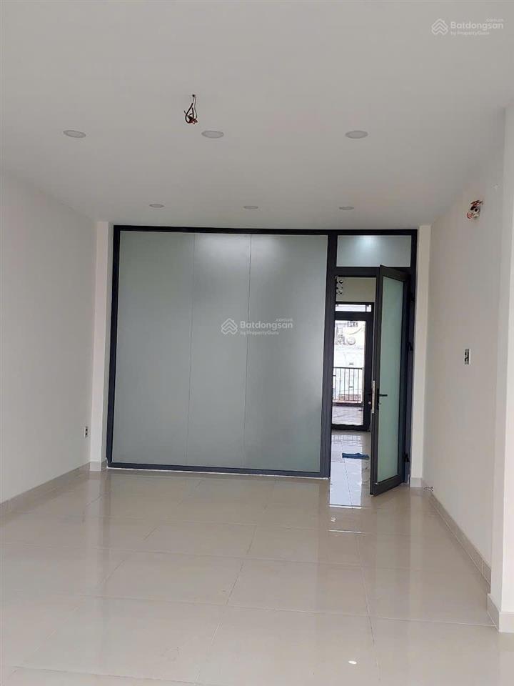 Chính chủ bán nhà 2 mt 476 trường chinh, quận 12, gần tham lương, 4x20m, 5 tầng, 14.7tỷ tl, hhmg 1%