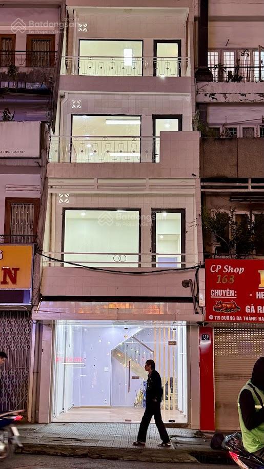Gửi a/e 1%  nhà 5 tầng mt 117 đường 3/2, tt tp.đà lạt, 4x13,5m, 18 tỷ tl  chủ 0889,401,049