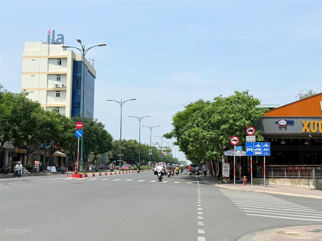 Đất mặt tiền lê văn việt, q9, dt 10x16m  gp hầm 5 tầng  giá 28 tỷ