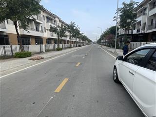 Bán biệt thự liền kề giá đang rất rẻ tại khu vực phù hợp cho anh chị đầu tư sinh lời ngay