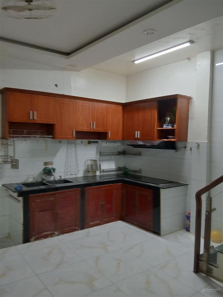 Mặt bằng kinh doanh tô ngọc vân cho thuê