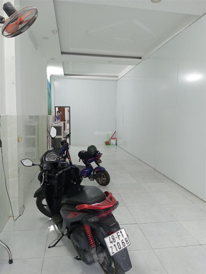 Mặt bằng kinh doanh tô ngọc vân cho thuê