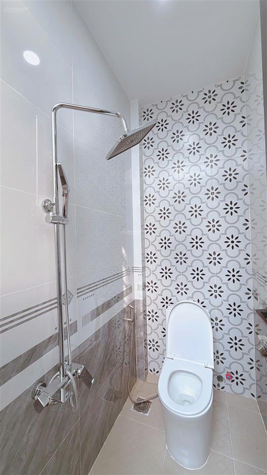 Cần bán nhà mới xây ngay picity