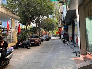 Bán nhà riêng tại dương quảng hàm, 11,8 tỷ, 40m2, 5pn, 4wc, cầu giấy, hà nội