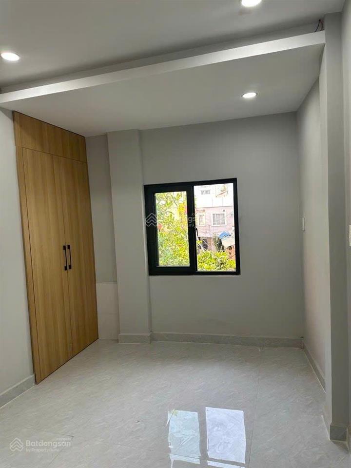 Nhà mới vào ở ngay, hẻm xe hơi tới cửa, âu cơ , 24 m2, 3 tầng, phường tân sơn nhì, tân phú.
