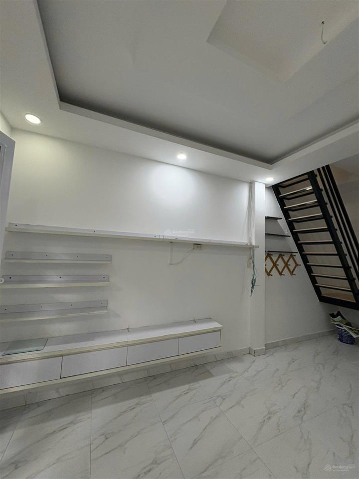 Cho thuê nhà riêng tại trần văn giàu, 4 triệu, 36m2, 2pn, 2wc, bình chánh, hcm