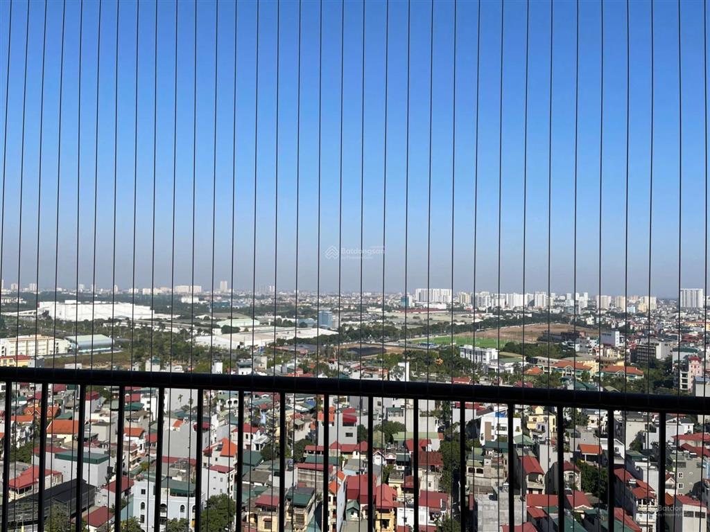 Bán căn 2n2vs chung cư quân đội thạch bàn. 70m2. giá 4, x tỷ