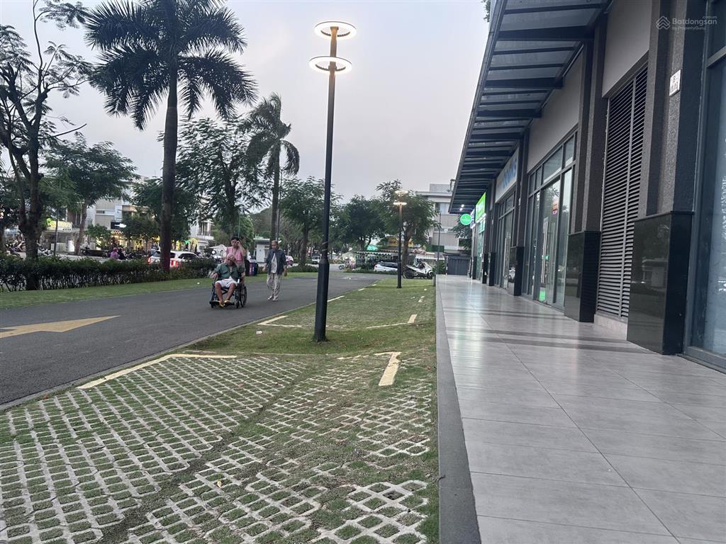 Bán căn hộ 2pn, 3,25 tỷ, 65m2 tại lovera vista, bình chánh, nhiều tiện ích đẹp