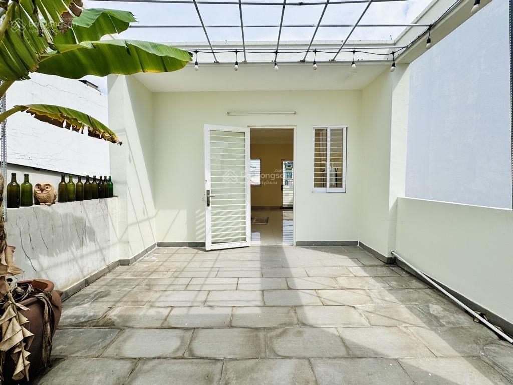 Bán nhà đường nguyễn đình chính  60m2  sát mặt tiền  hẻm 3.5m  full nội thất xịn