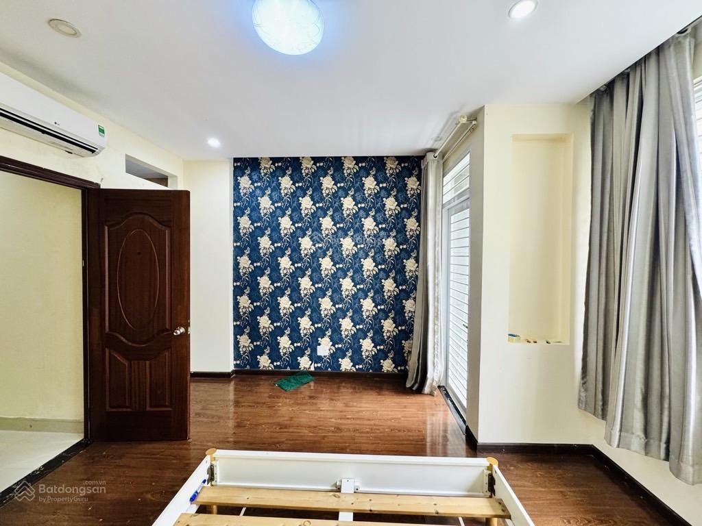 Bán nhà đường nguyễn đình chính  60m2  sát mặt tiền  hẻm 3.5m  full nội thất xịn