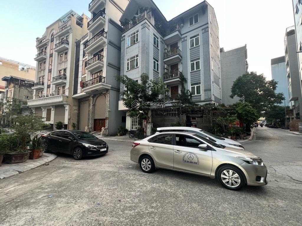 Rất hiếm  toà aparment cao cấp hoàng quốc việt 102m2, 8 tầng thang máy nhập  mt 8m  cách phố 50m
