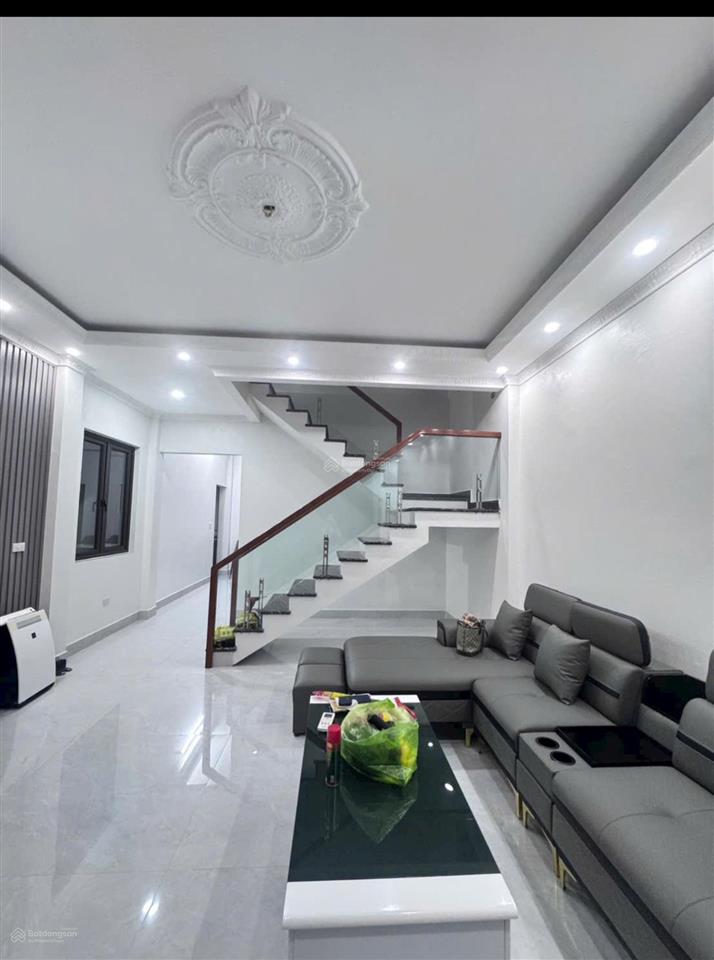 Cần bán nhà tại tổ dân phố đồng hải