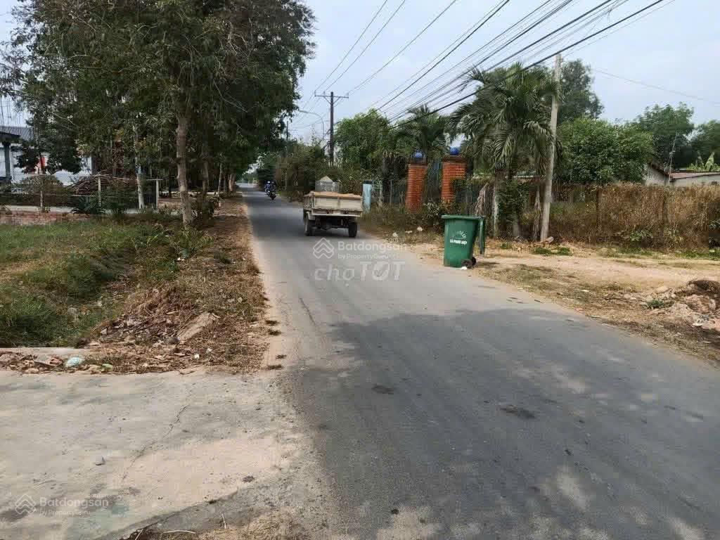 Chính chủ  đất mặt tiền củ chi full thổ cư