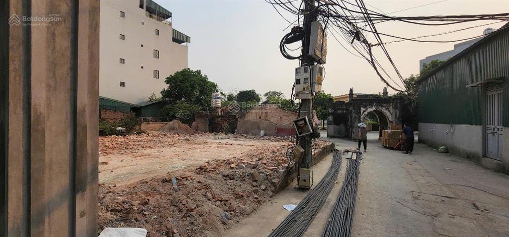 Bán 70.3m2 đất làng trong phố, đồng trì  thanh trì, 8,2 tỷ
