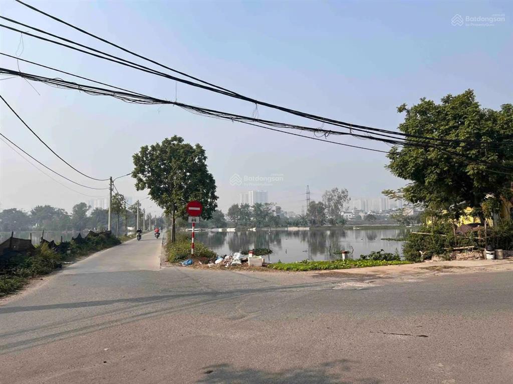 Bán 70.3m2 đất làng trong phố, đồng trì  thanh trì, 8,2 tỷ