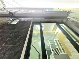 Bán nhà  huỳnh tấn phát  5*6 m2 giá chỉ 1.78 tỷ