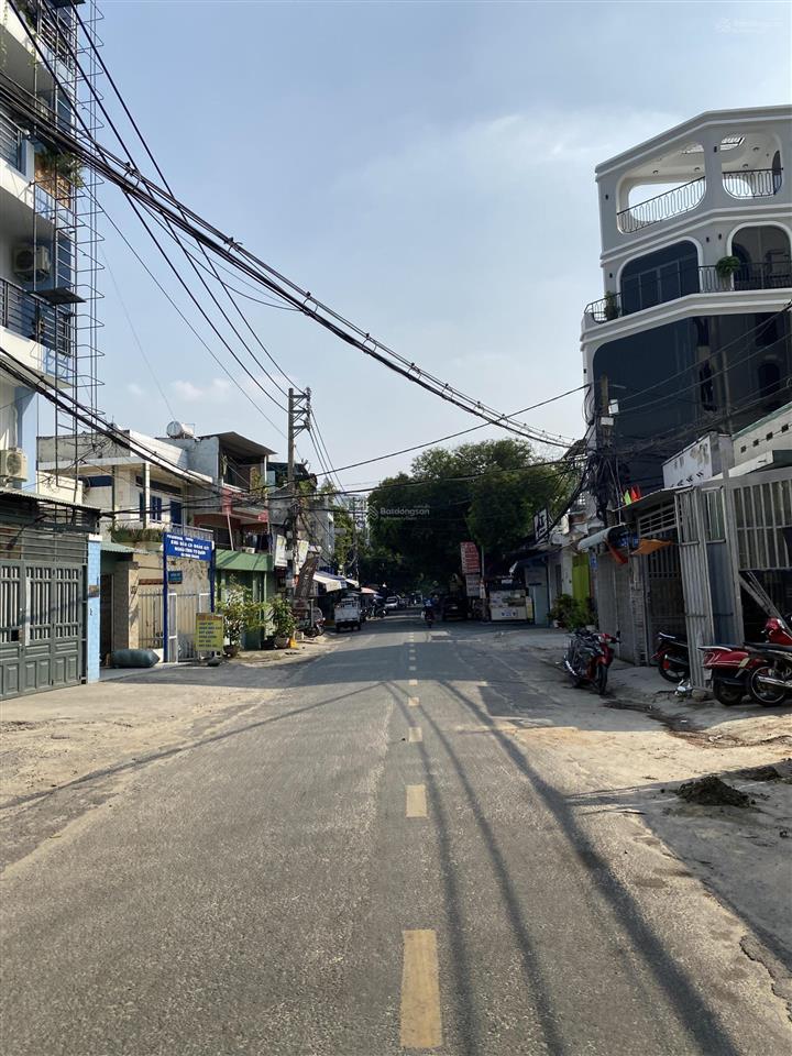 Bán nhà mặt phố gần aeon tân phú, phường tân sơn nhì, 90m2 ngang 7m nở hậu, đường 15m có lề, 9,8tỷ