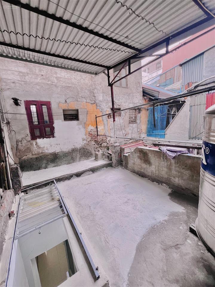 Bán nhà khu tập thể, không trung gian, có thương lượng