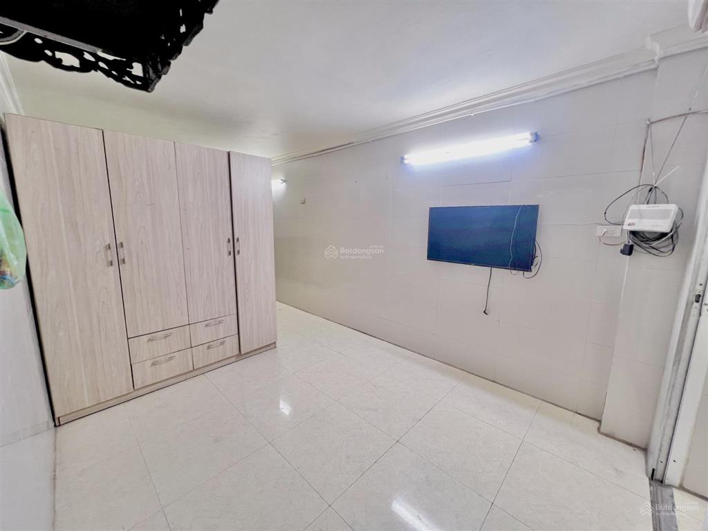 Bán nhà khu tập thể, không trung gian, có thương lượng