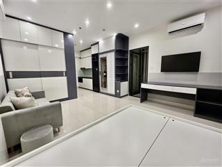 Giá rẻ thuê luôn! căn studio 32m2 toà s301  gần nhà xe  vinhomes smart city