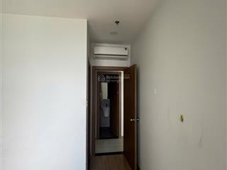 Cho thuê căn hộ bcons green view 2 phòng ngủ, 2 nhà vệ sinh, nội thất đầy đủ