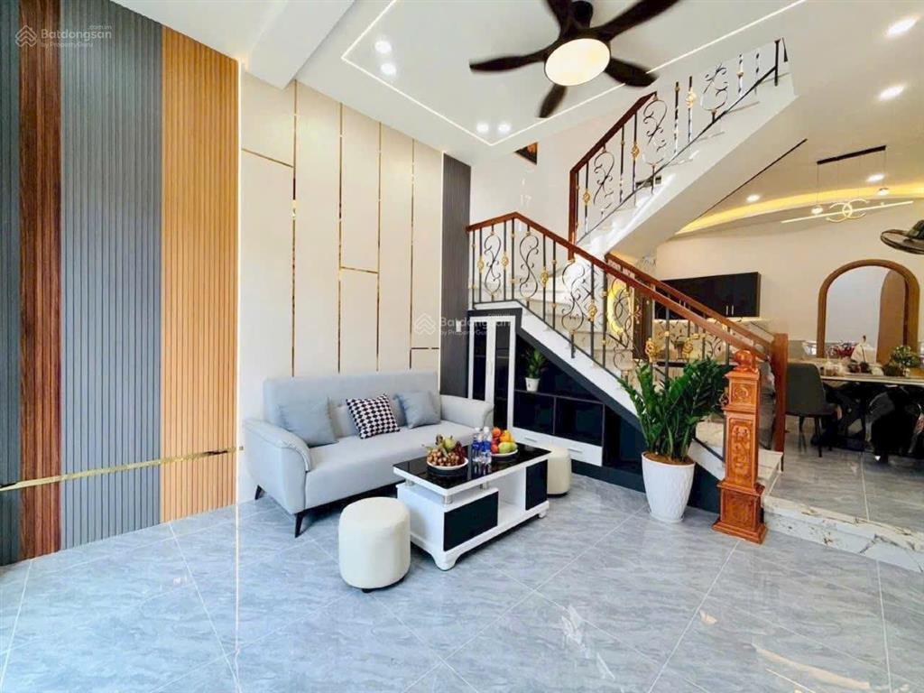 Duy nhất 1 căn! nhà đẹp hướng đông bùi đình túy, bt 42m2, 3pn/2wc ngõ 5m  giá sập hầm  shr