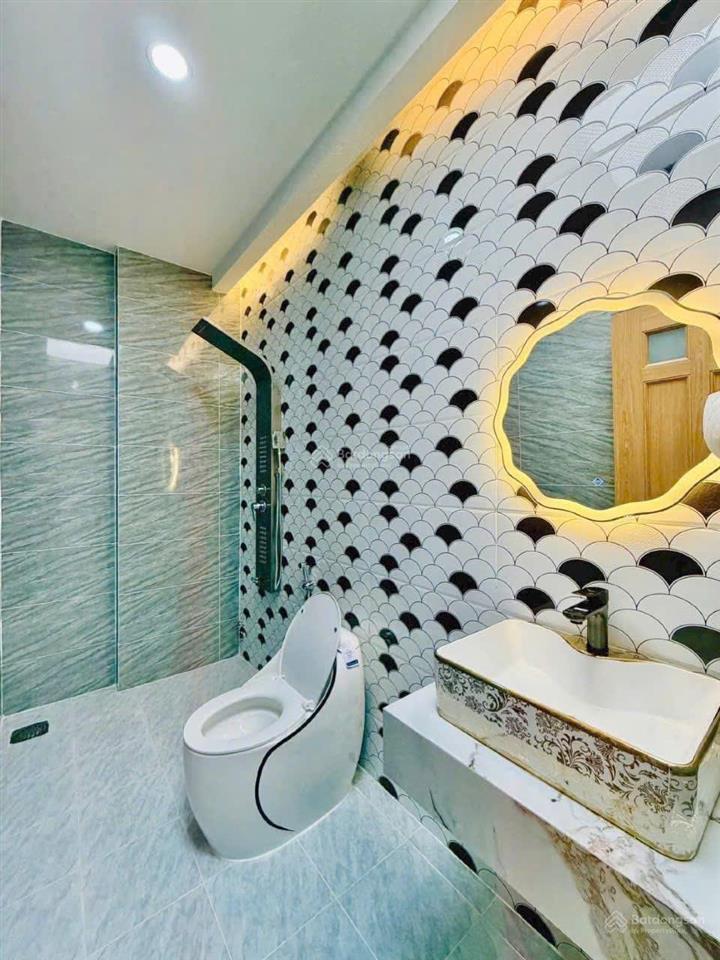 Duy nhất 1 căn! nhà đẹp hướng đông bùi đình túy, bt 42m2, 3pn/2wc ngõ 5m  giá sập hầm  shr