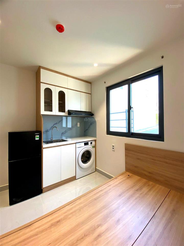 Bán nhà 5 tầng đường nguyễn thị tú, quận bình tân, 6x15m, thang máy, 15 chdv, thu 900tr/năm