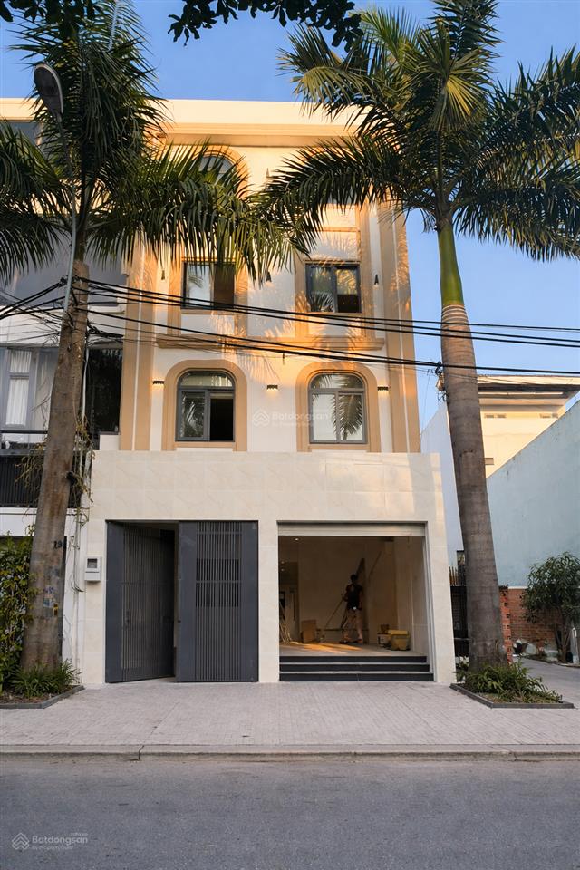 Bán nhà 5 tầng đường nguyễn thị tú, quận bình tân, 6x15m, thang máy, 15 chdv, thu 900tr/năm