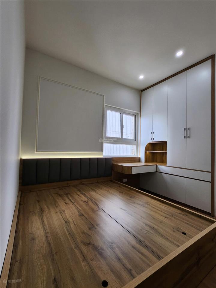 Chính chủ bán gấp căn tầng 8, 54m, 2pn, 1vs giá 3,x tỷ tòa ct4 pcc1, ba la, hà đông. full nội thất