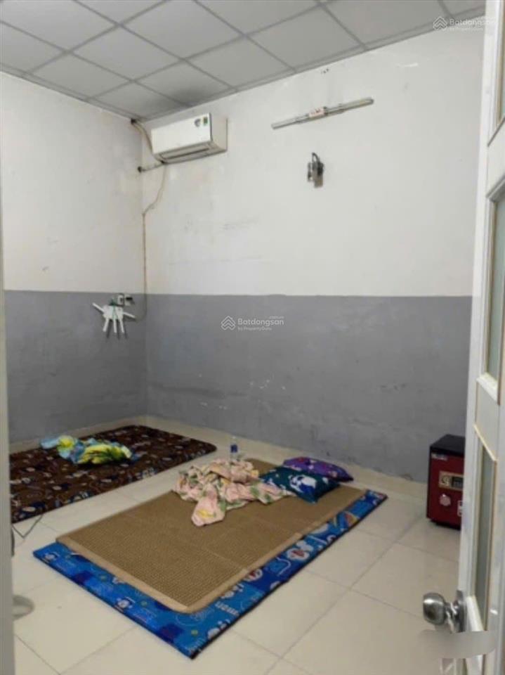 Bán gấp nhà đoàn nguyễn tuấn  an phú tây, bình chánh  sổ hồng riêng