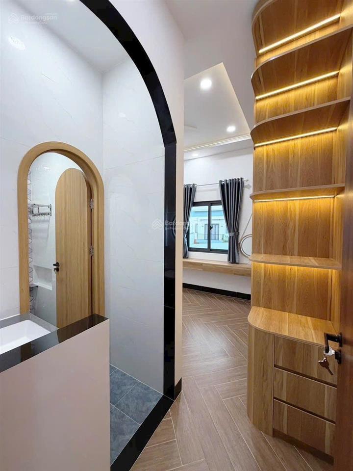 Bán nhà đường xe tải gần thức ăn gia súc mỹ tường, lê thị hồng gấm, p6, tp. mỹ tho