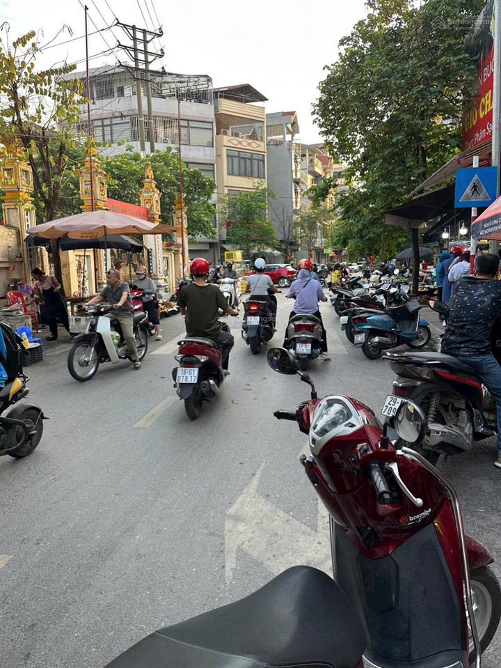 Bán nhà mặt phố tứ hiệp, vị trí đẹp cực phù hợp kinh doanh, giá ưu đãi cho khách thiện chí