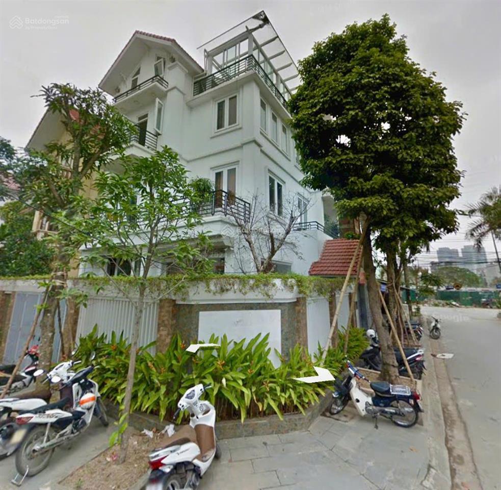 Biệt thự lô góc đẹp. phố nguyễn thanh bình  kđt simco sông đà. mặt đường đôi. 4 ôtô tránh. mt 28m