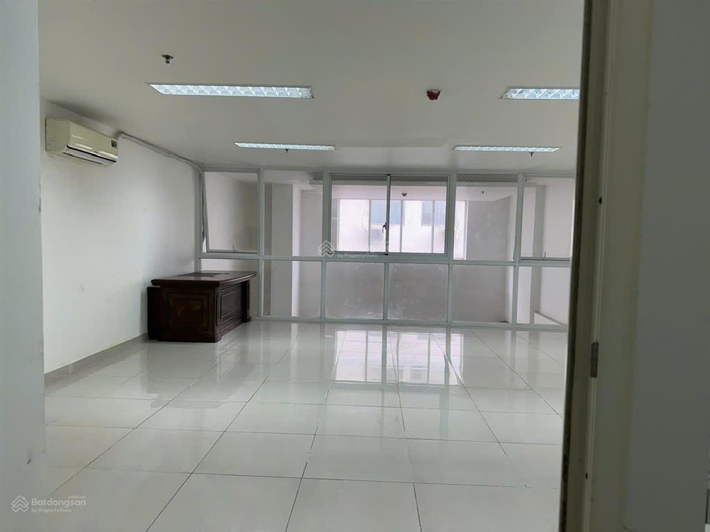 Shophouse 123m2, vị trí đẹp. đã có sổ hồng riêng, giá tốt !