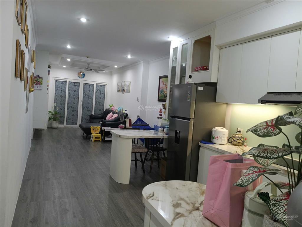 Chủ gửi bán nhanh 90m2, full nội thất. sổ hồng riêng, tầng đẹp, hỗ trợ vay ngân hàng