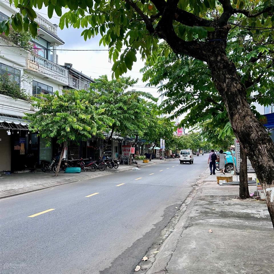 Nhà mặt tiền đường song hành, giá tốt chủ nhà thiện chí bán!