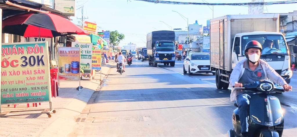 Cần bán lô đất mặt tiền đường nhựa xã mỹ hạnh, tỉnh tây ninh. 5x24 thổ, giá bán lỗ 1,3 tỷ