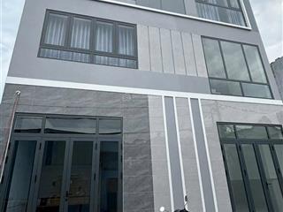 Bán nhà mới full nội thất 1 trệt 2 lầu ô tô đậu trong nhà, đường 102 phường tăng nhơn phú a, shr